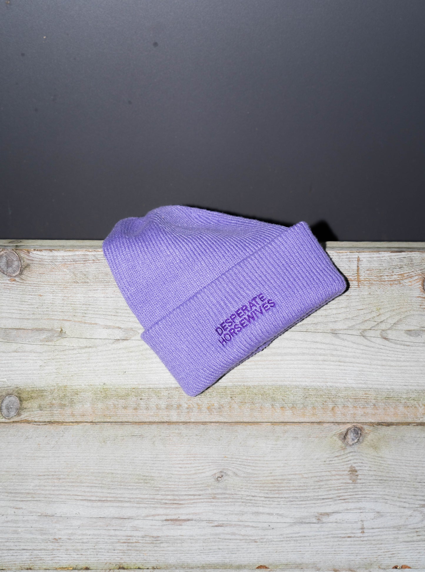 Beanie "Desperate Horsewives" flieder