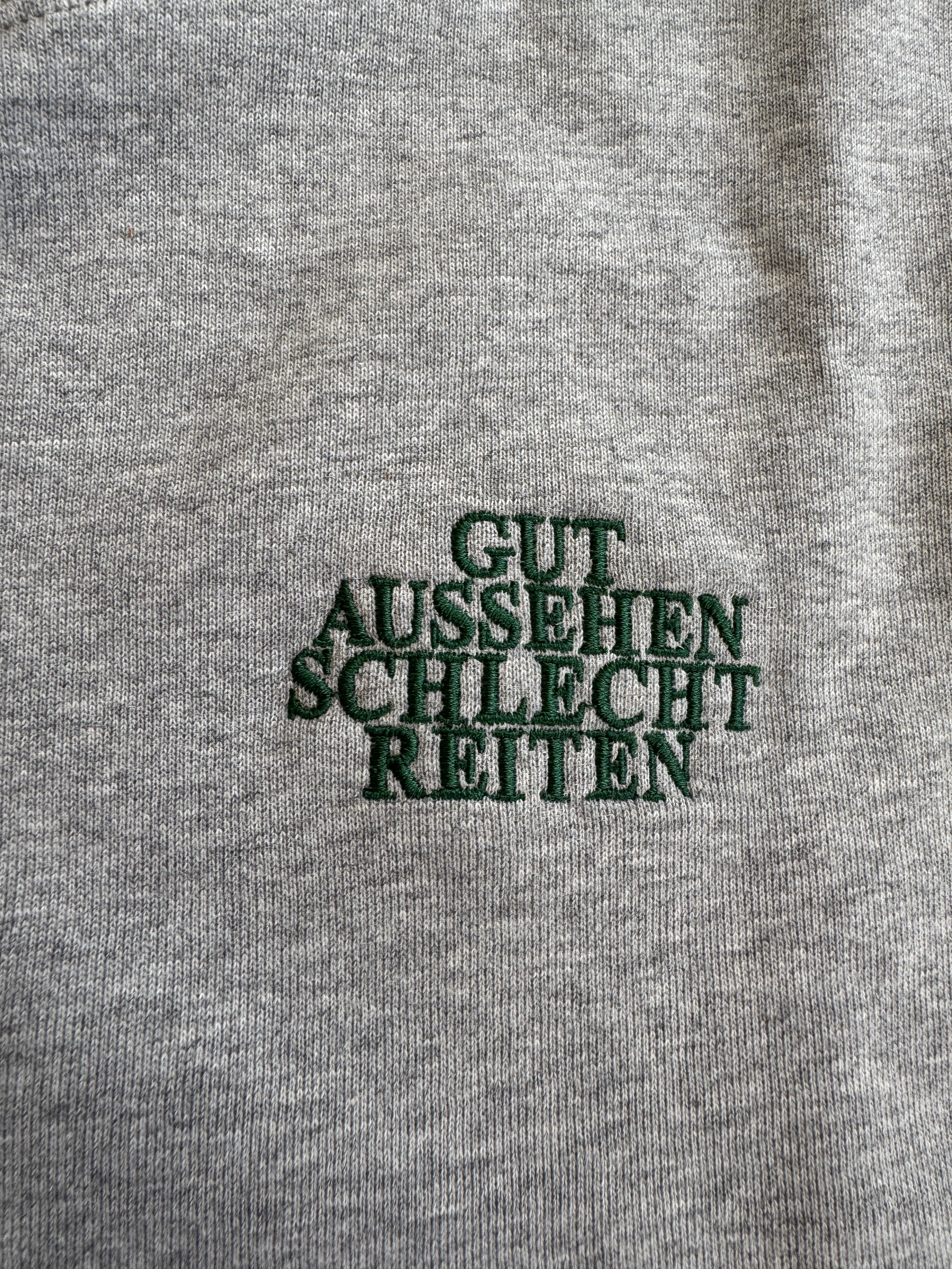 "Gut Aussehen Schlecht Reiten" Sweater Grau SAMPLE