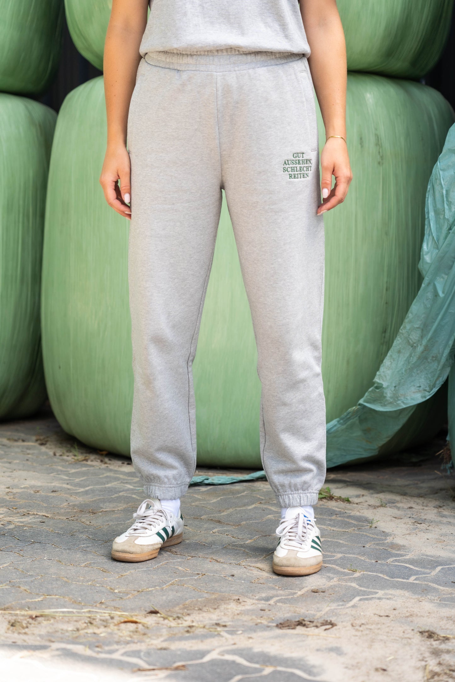 Jogger "Gut Aussehen, Schlecht Reiten" Heather Grey